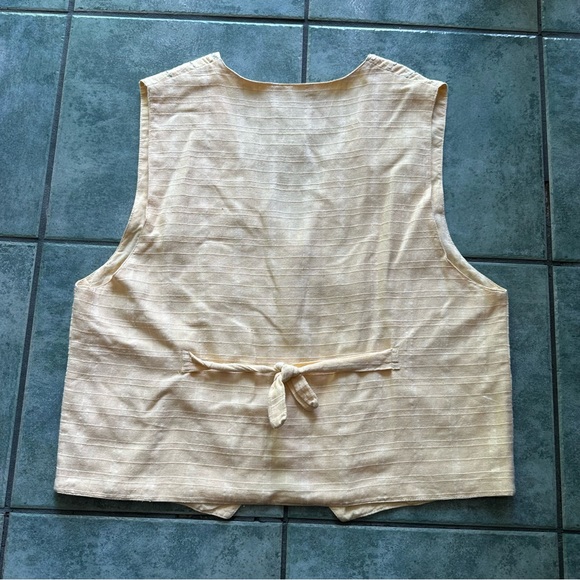 VTG Light Yellow Ditsy Floral Embroidered Vest - Picture 5 of 12